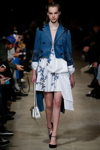Look 2